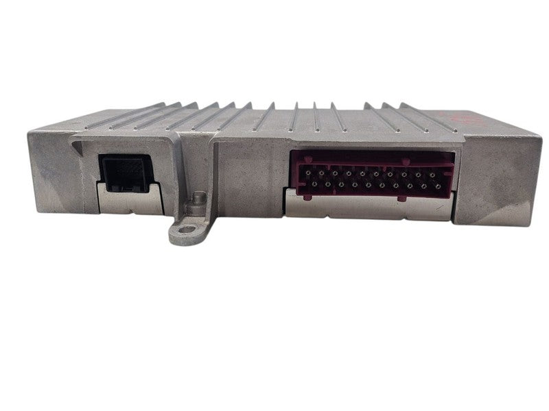 MACAN     2015 Audio Equipment Radio 661732
