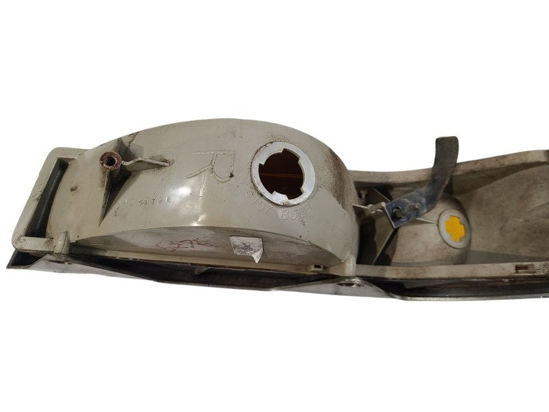 Passenger Headlight Door/Cover From 8501 GVW Fits 92-97 FORD F250 PICK