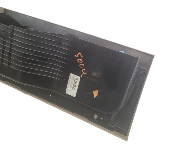 SIERRA250 2011 Glove Box 624745