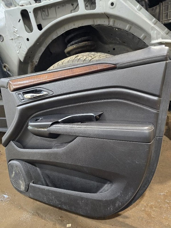 SRX       2016 Front Door Trim Panel 632281