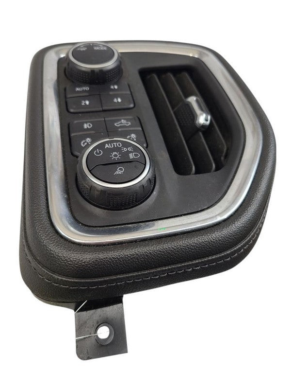 SILVRDO35 2022 Dash/Interior/Seat Switch 612732