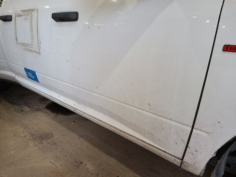 Passenger Front Door Crew Cab 4 Door Fits 23-26 DODGE 2500 PICKUP 6778