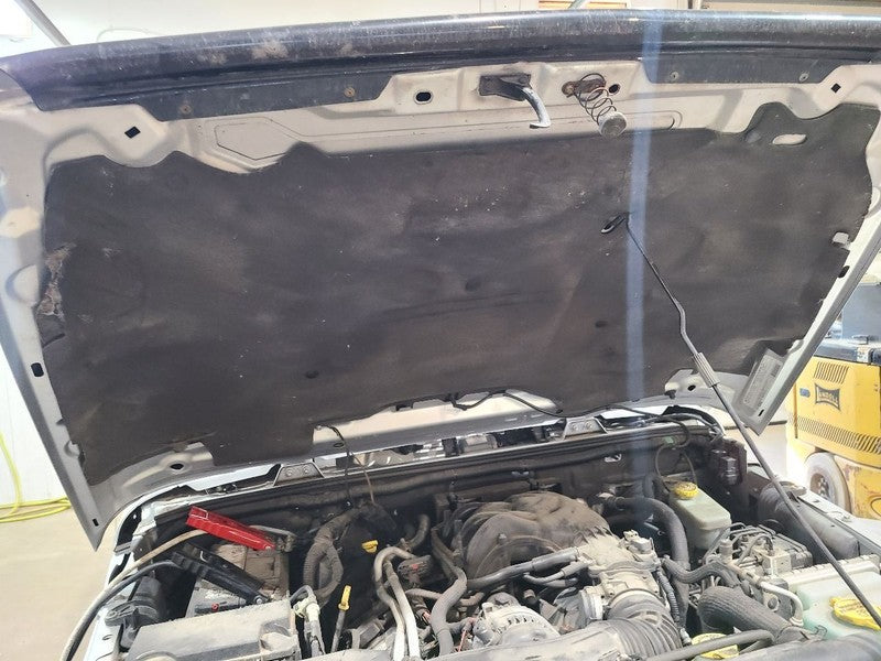 Hood Flat Center Fits 07-12 WRANGLER 680321