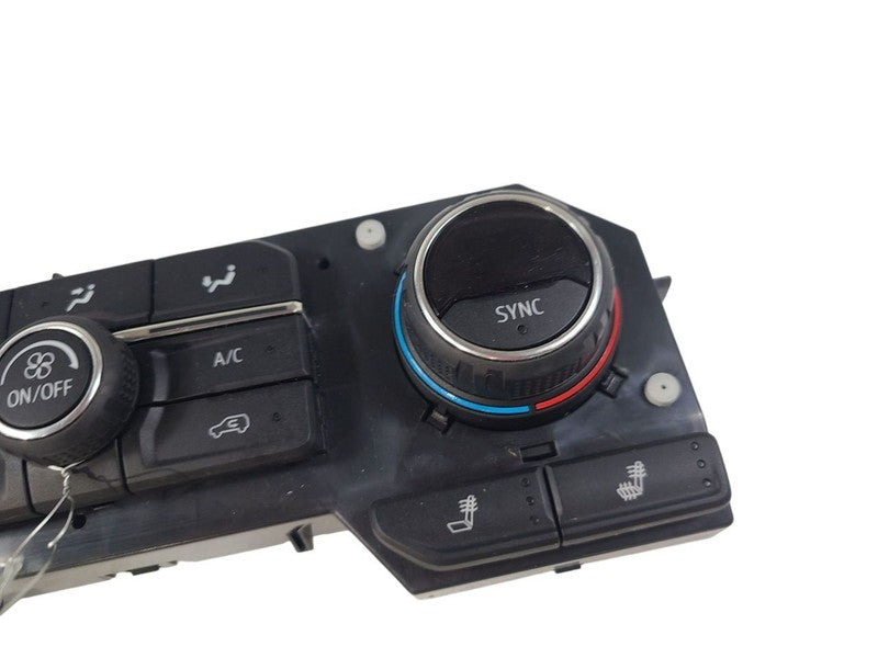 Temperature Control CJ2 Opt KA1 Fits 20-23 SILVERADO 1500 PICKUP 64136