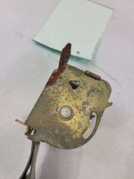 REAR FIFTH AVE 1985 Driver's Side Lap Belt Seat Belt Rear 556865