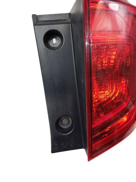 PILOT     2016 Tail Light 580345