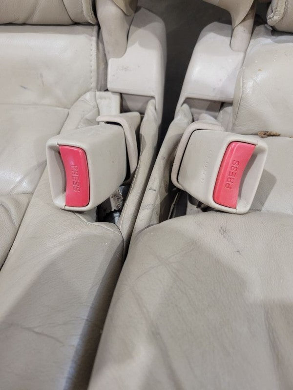 LX470     1999 Seat Rear 674386