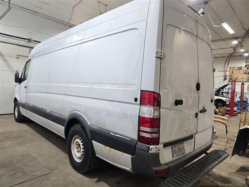 Fuel Pump 2.1L Pump Assembly Fits 14-17 MERCEDES SPRINTER 2500 580784