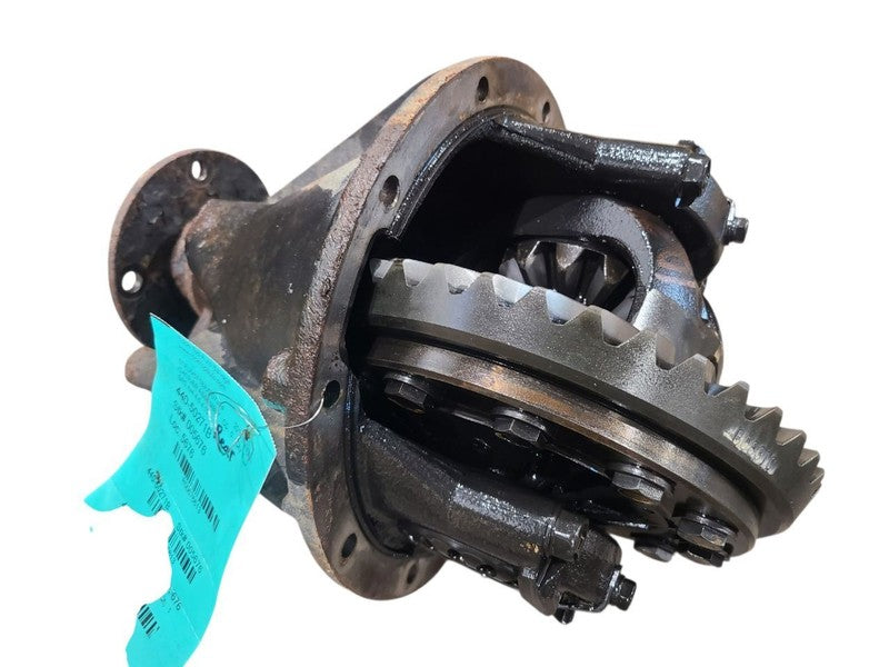 Carrier Rear Axle 8 Cylinder 4.6L 4.10 Ratio Fits 07-15 TUNDRA 676613