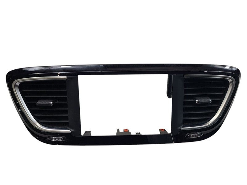 VOYAGER   2020 Dash Bezel 623511