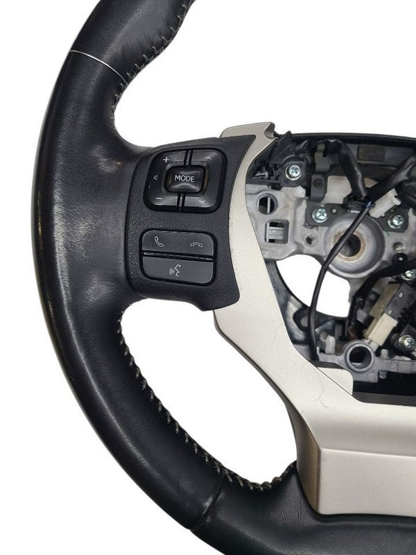 NX200T    2016 Steering Wheel 673826