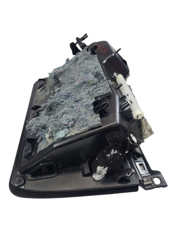 GIULIA    2019 Glove Box 612934