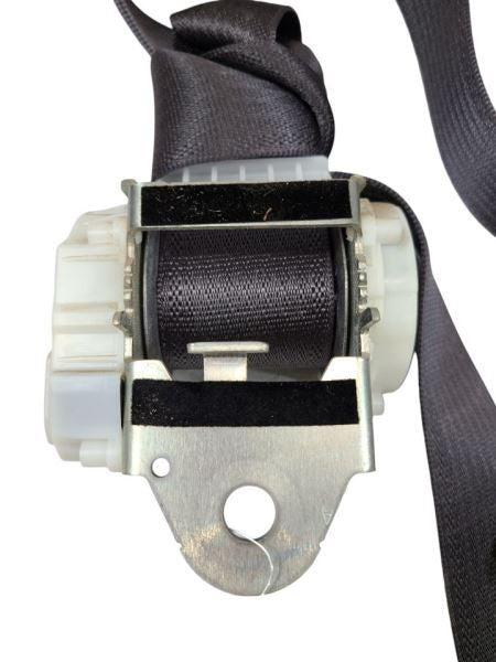SILVRDO25 2015 Seat Belt Rear 596662