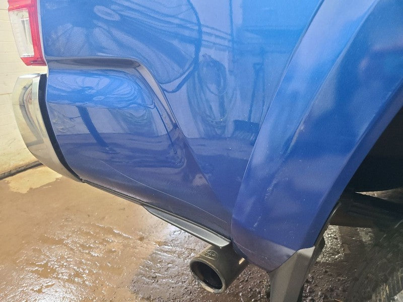 Pickup Box 6' 1" Long Box With Fender Flare Fits 16-23 TACOMA 667251