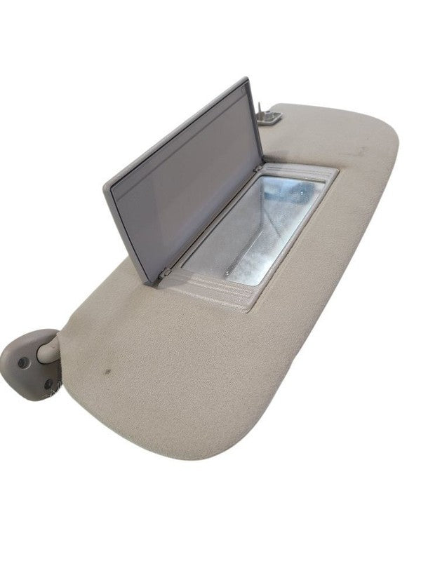 Driver Sun Visor Without Illumination Fits 00-02 DODGE 2500 PICKUP 667