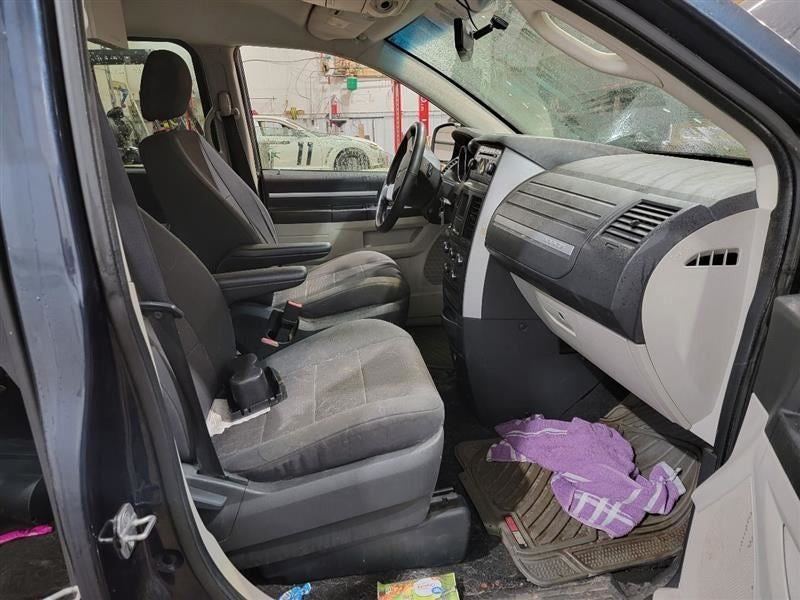 CARAVAN   2008 Owners Manual 473175
