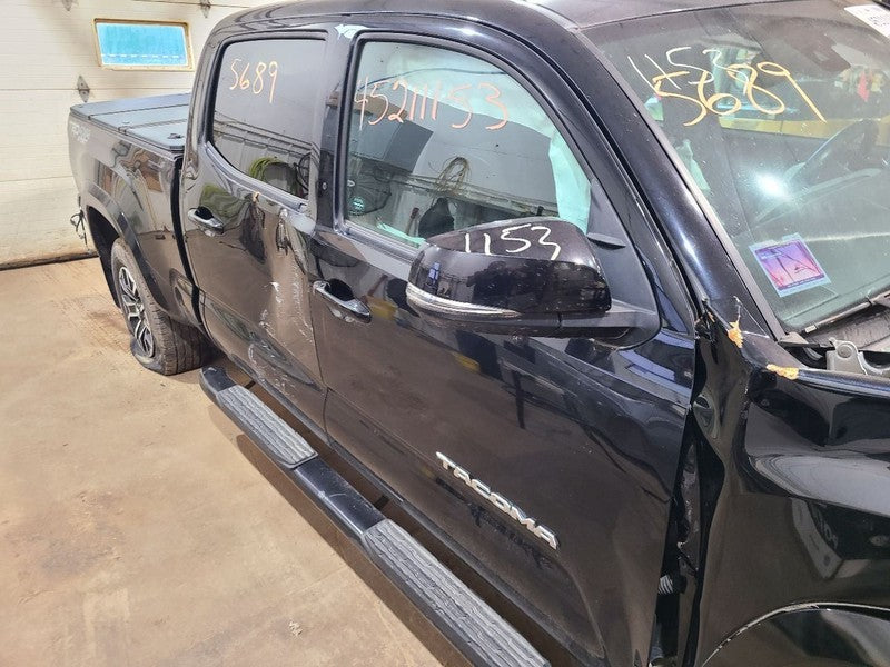 Passenger Door Handle Exterior Assembly Door Painted Fits 16-23 TACOMA