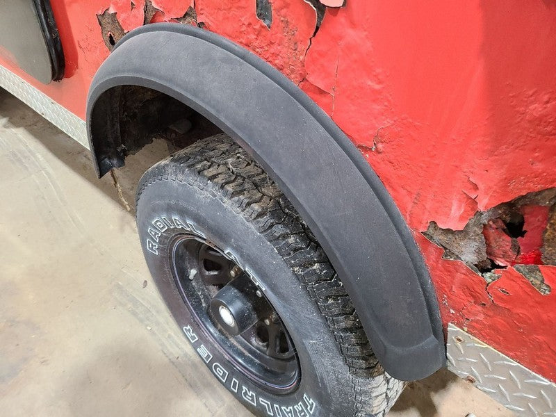 CJ        1986 Fender Flare/Extension 677948