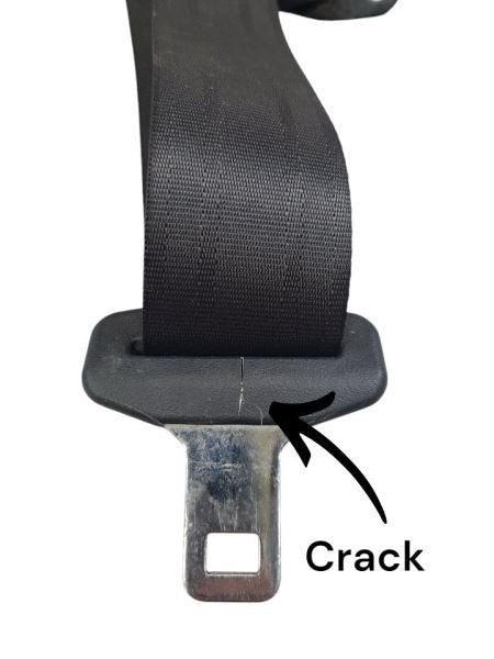 86        2017 Seat Belt Rear 594038