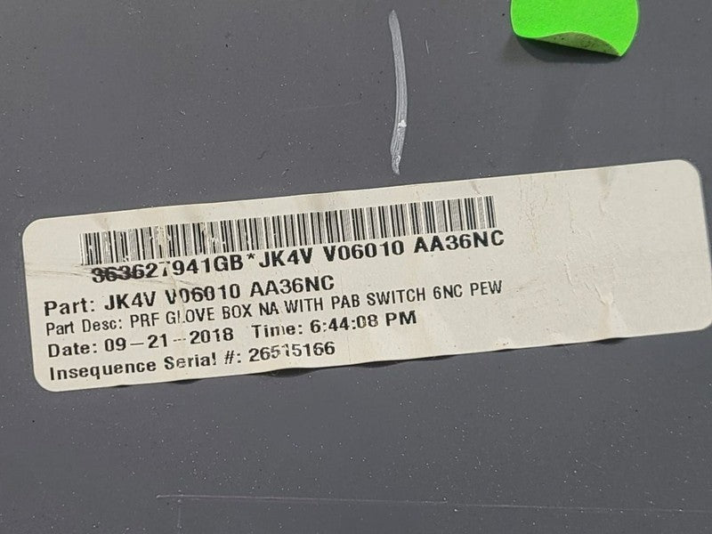 TRANSIT15 2019 Glove Box 666524