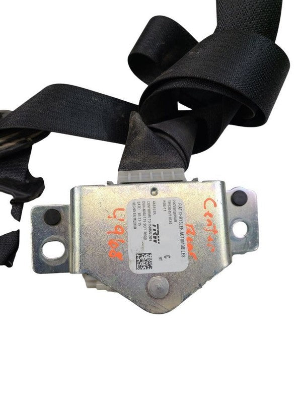 TOWN COUN 2016 Seat Belt Rear 621152