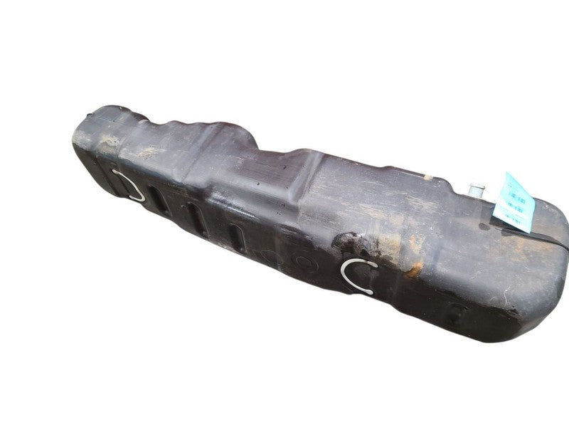 Fuel Tank Front Midship 6' 9" Box Fits 05-07 FORD F250SD PICKUP 647973