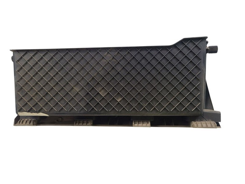 RAM2500   2010 Glove Box 662002