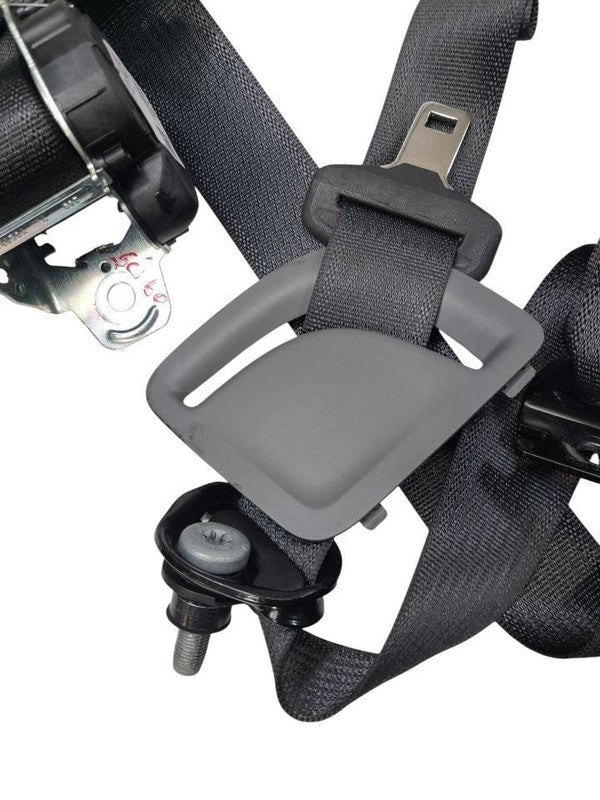 SILVRDO15 2021 Seat Belt Rear 630080