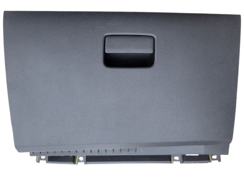 VERSA     2010 Glove Box 676508