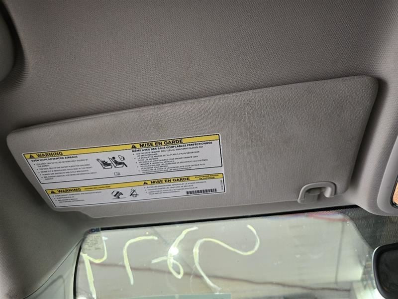 Driver Left Sun Visor Illuminated Fits 14-18 CHEROKEE 596247