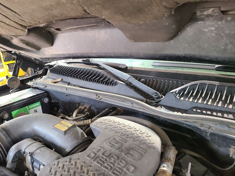 SILVRDO25 2005 Cowl 668060