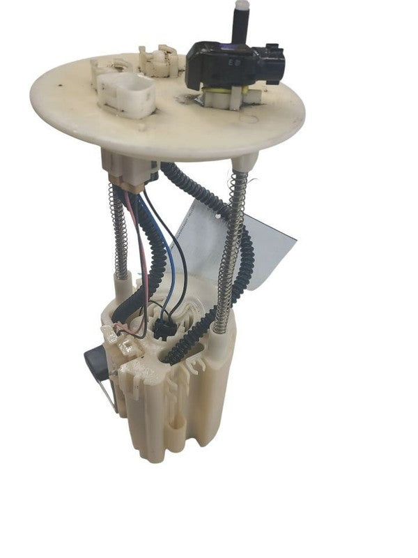 Fuel Pump Assembly Thru 10/04 Fits 03-05 LEXUS GX470 626431
