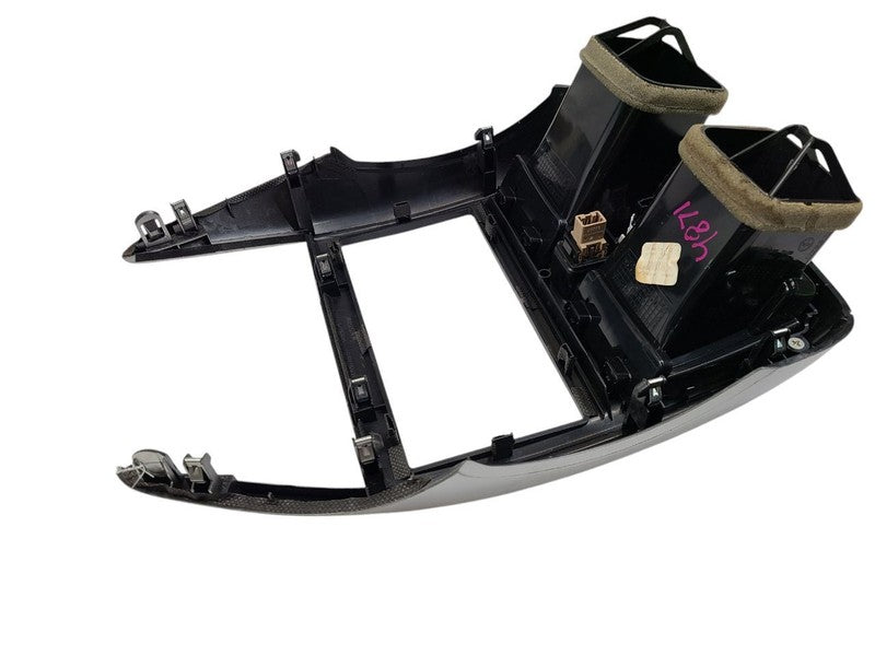 VERSA     2016 Dash Bezel 612404