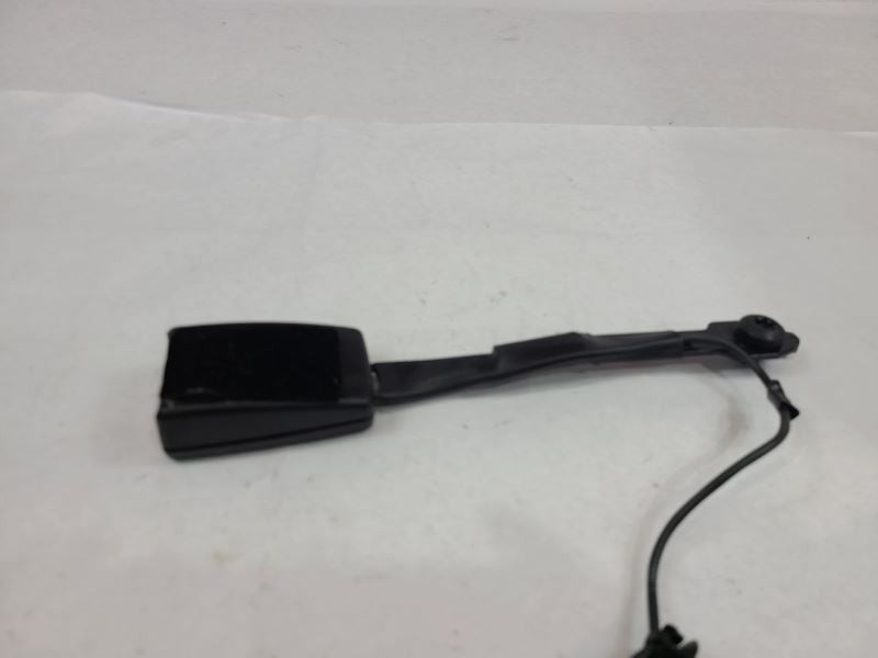 Seat Belt Front Bucket Passenger Buckle Fits 16-19 ESCAPE 548964
