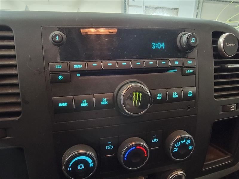 SILVRDO35 2012 Valve Cover 282505