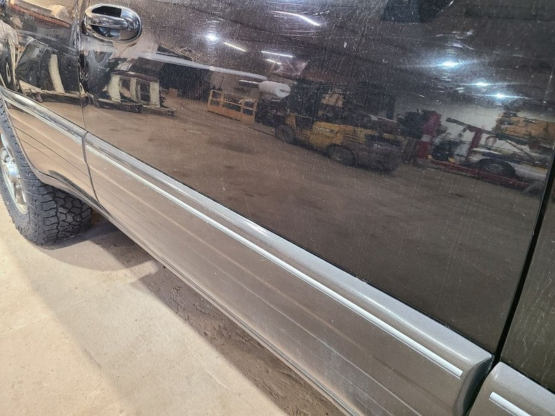 Passenger Right Front Door Fits 01-07 LEXUS LX470 662245
