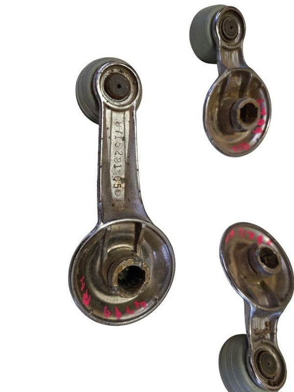 IMPALA    1968 Door Window Crank Front 625349