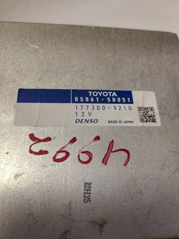 Chassis ECM Front Seat Mounted ID 85861-50050 Fits 07 LEXUS LS460 6242
