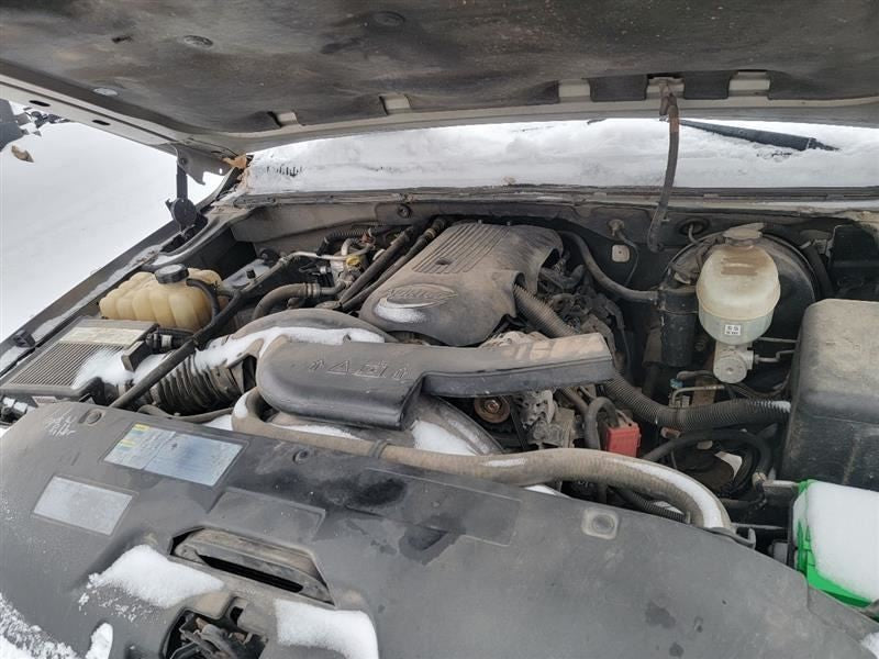 Coil/Ignitor Classic Style ID 12558693 Fits 99-07 SIERRA 1500 PICKUP 2