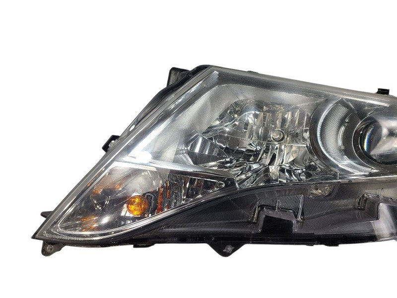 Driver Left Headlight Halogen Fits 09-16 VENZA 654427