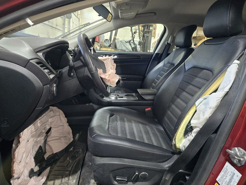 FUSION    2018 Seat Rear 638093