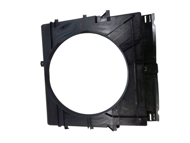 SPRINTV25 2016 Radiator Shroud 679690