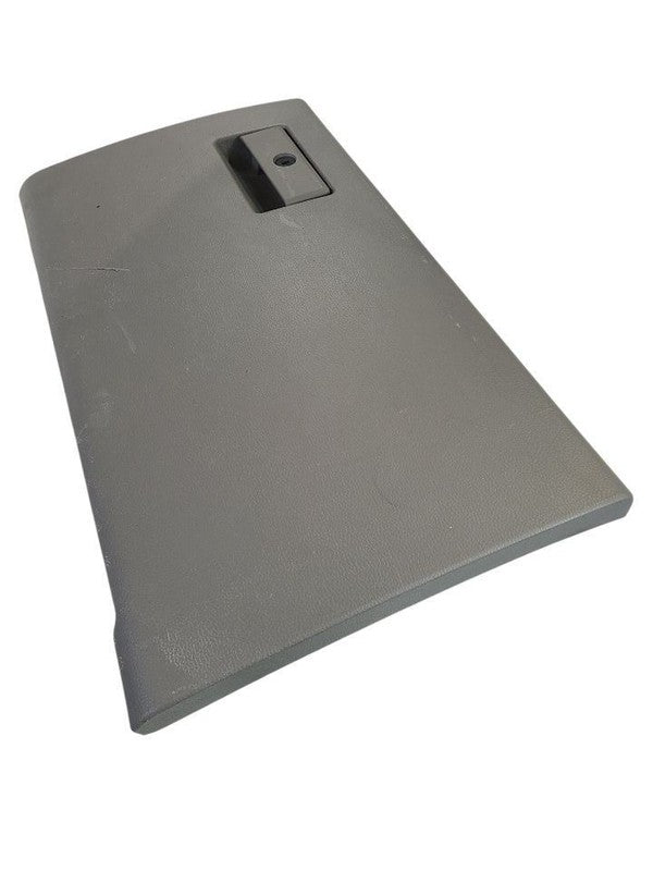F150      2018 Glove Box 673897