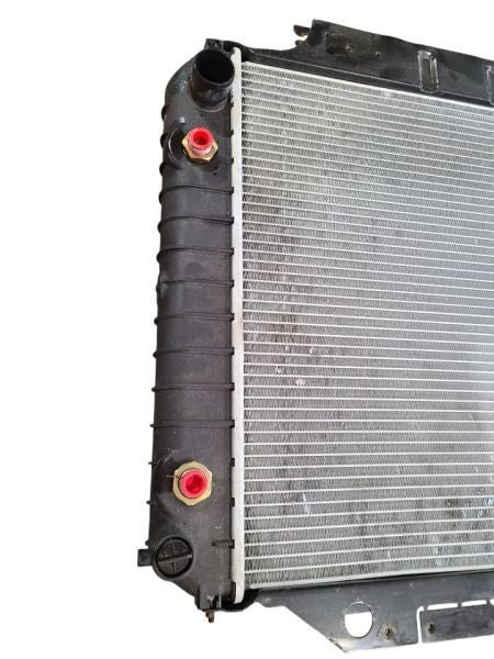 Radiator LHD Fits 97-06 WRANGLER 597757