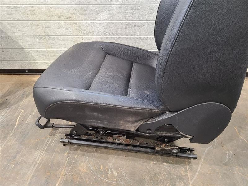 Passenger Front Seat Leatherette Manual Fits 15-18 JETTA 546673