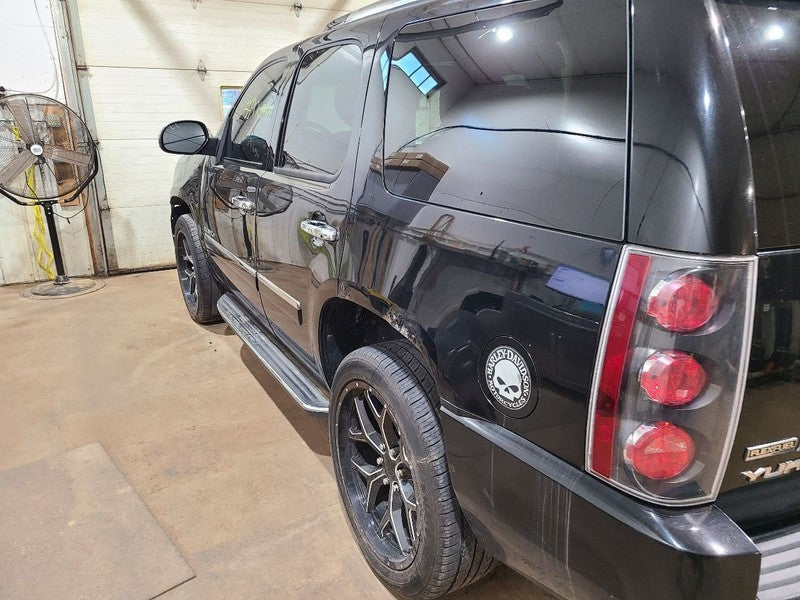 Automatic Transmission 4WD Fits 10-11 AVALANCHE 1500 671856
