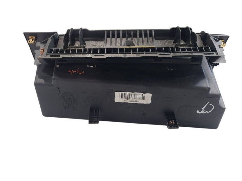 RAM1500   2017 Glove Box 668547