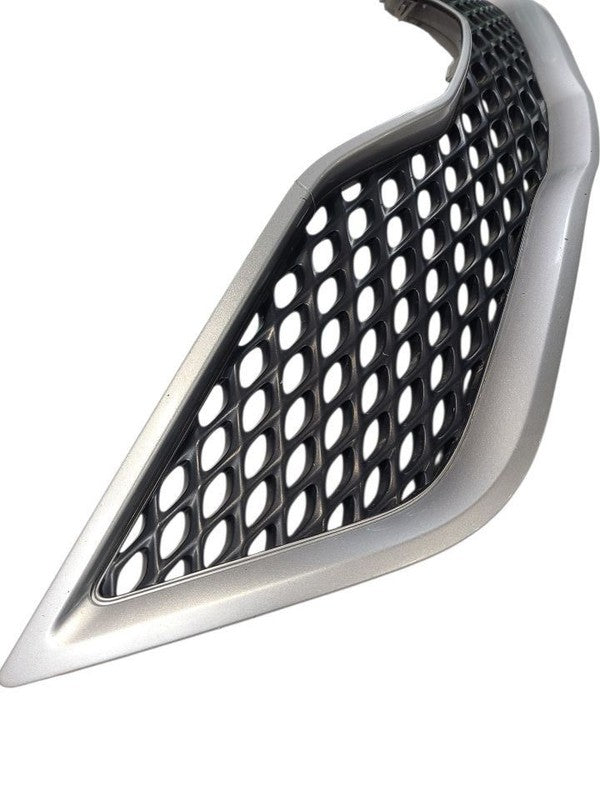 Grille Upper SE Mesh Fits 10-11 CAMRY 660227