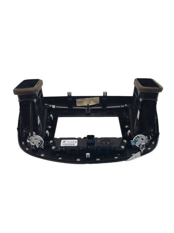 200       2016 Dash Bezel 619591