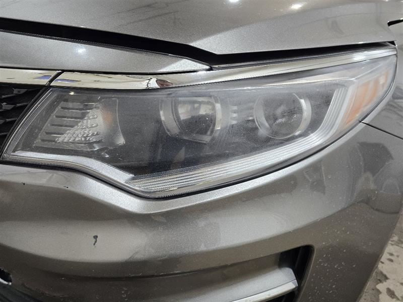 Driver Headlight US Built VIN 5 1st Digit Halogen Fits 16-18 OPTIMA 60